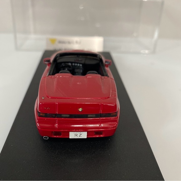 Make Up LSJ 1:43 Scale Alfa Romeo R.Z. Red 1992 Japan Very Nice Condition. - Picture 7 of 13
